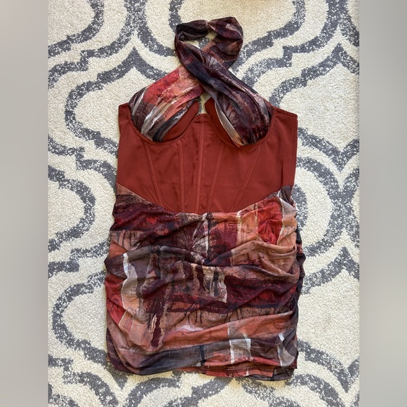 FREE w/ PURCHASE NWT PrettyLittleThing Brown Printed Halterneck Corset Dress - Picture 5 of 8